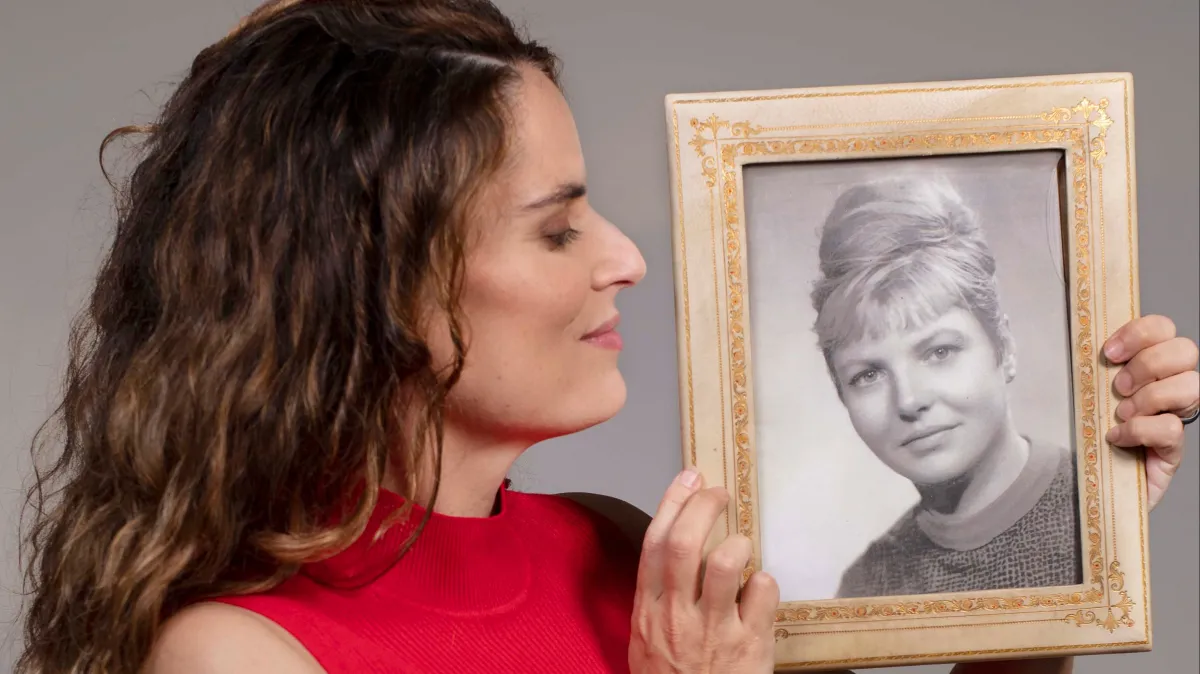 mary, Amb Lara Díez Quintanilla